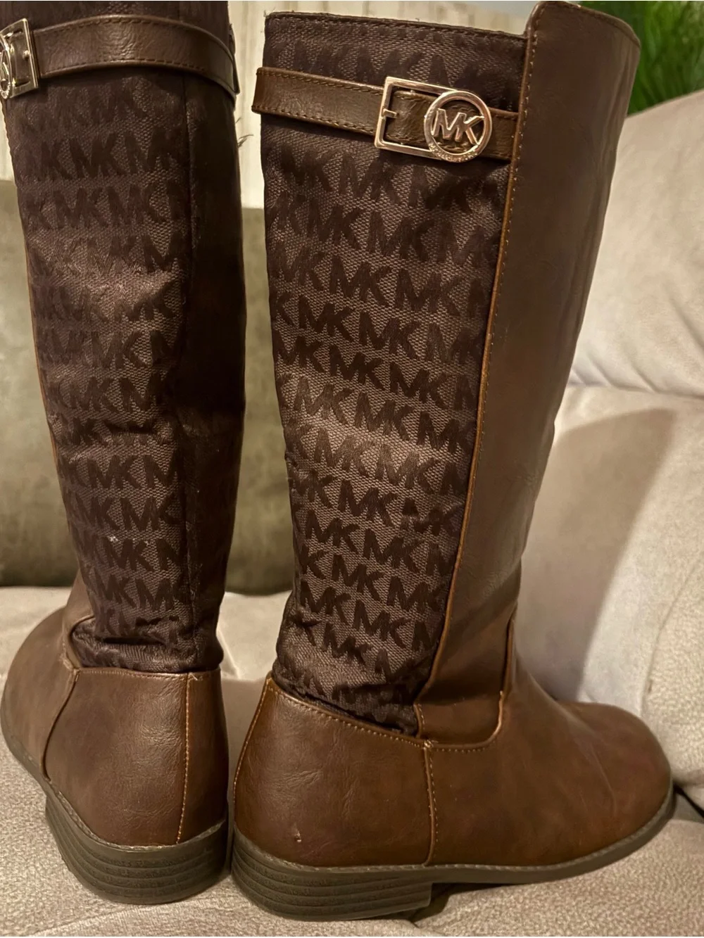 MICHAEL Michael Kors Brown boots
